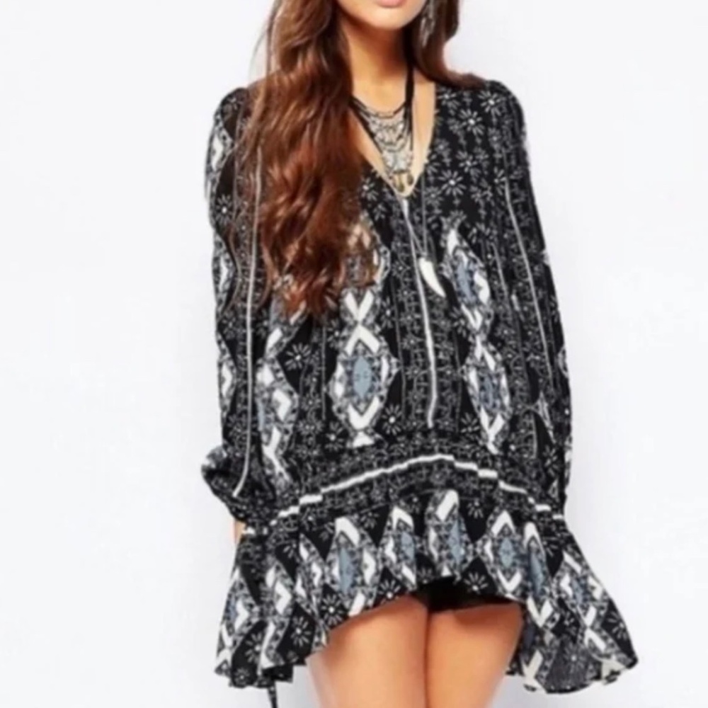 XS Free People ‘Viole Bay’ V-Neck Boho Tunic Top